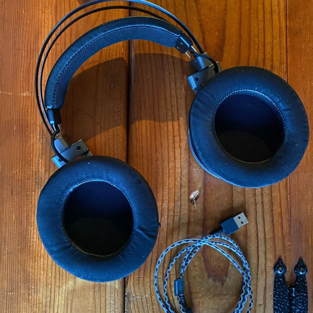 Razer Nari Wireless Gaming Headset